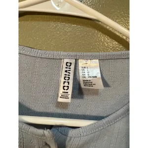 Divided H&M Womens Sz Large LightBlue Pointelle Jersey Cardigan Sweater Crewneck thumbnail 10