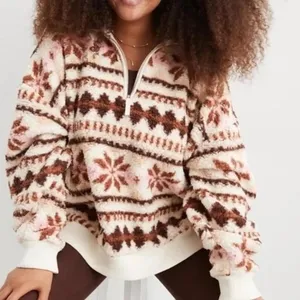 Aerie Hometown Holiday 1/4 Zip Fair Isle Sherpa Fleece Pullover Jacket White S thumbnail 1