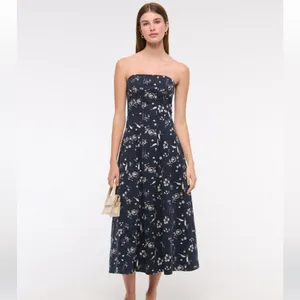 Abercrombie & Fitch strapless flare midi dress in blue floral thumbnail 5