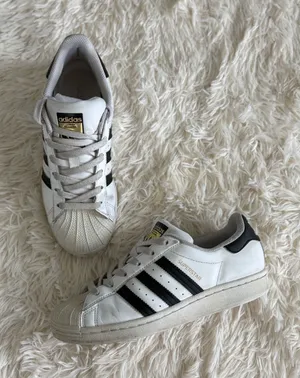 Adidas Superstar White Black Stripe Sneakers Casual Comfort Athleisure Shoes‎ thumbnail 1