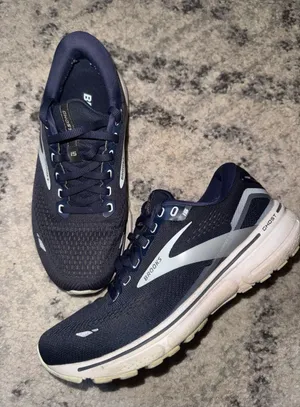 Brooks Navy and White Running Sneakers thumbnail 1
