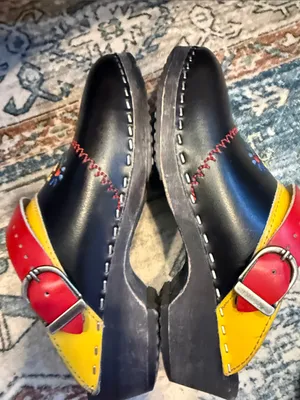 Vintage Swedish Wooden Clogs Embroidered Floral Leather Mules Black Red EU 38 thumbnail 9
