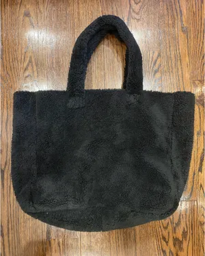 Alo Yoga Foxy Sherpa Tote thumbnail 3