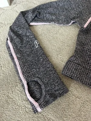 PINK Victorias Secret Workout Top thumbnail 4