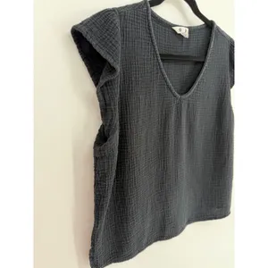 Three Dots Black‎ Double Gauze Cotton Top Flutter Sleeve Boho Coastal Blouse, L thumbnail 2