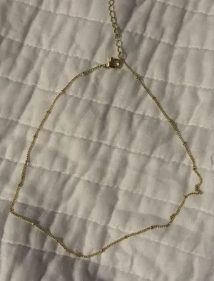 Gold Chain Necklace thumbnail 1
