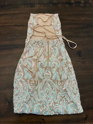Windsor Shine Sequin Mini Dress Women’s Small Tie Back Bodycon Tan White thumbnail 3