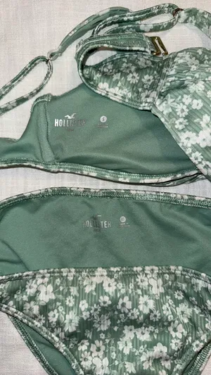 Hollister Bikini Set thumbnail 2