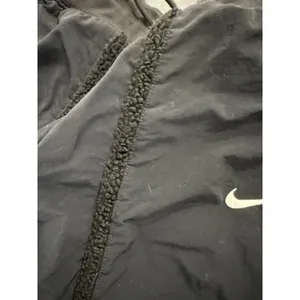 Nike Womens Sportswear Nylon Sherpa Trim Jogger Pants Black Small DQ6809-010 thumbnail 6