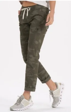 Vuori Ripstop Pants in Camo Green thumbnail 1