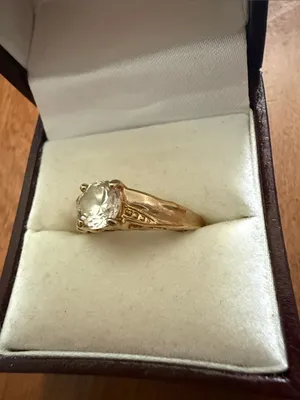 Vintage 14 KT HGE Gold-Tone Solitaire Ring with Clear Center Stone Size 7 3/4 thumbnail 3