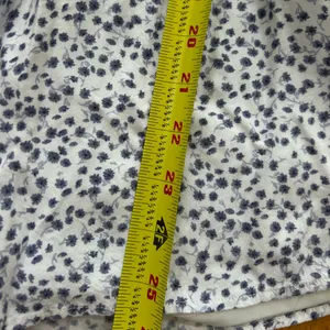 Altar'd State Floral Romper XS White‎ Purple Ditsy Puff Sleeve V-Neck Smocked thumbnail 7
