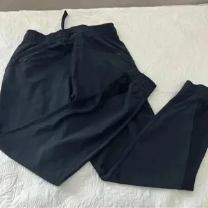 Athleta Quest Jogger Pant size 4 thumbnail 8