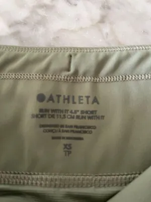 Athleta shorts thumbnail 3