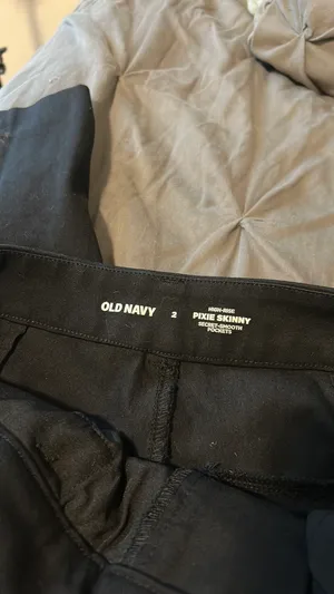Old Navy Dress Pants Pixie Skinny Black thumbnail 2