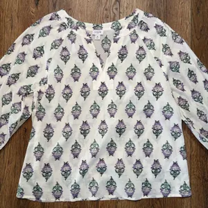 J Crew Floral 100% Cotton Split Neck Blouse Purple White Womens Size M Fall boho thumbnail 3