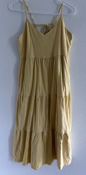 Old Navy Dress Womens Medium‎ Butter Yellow Tiered Midi Beachy Coastal Casual thumbnail 1