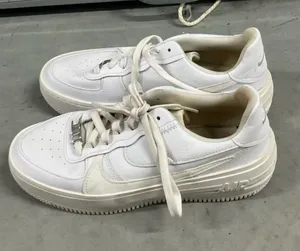Nike Air Force 1 PLT.AF.ORM size 7 Women’s White Leather Platform Sneakers thumbnail 1