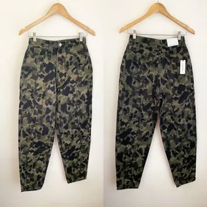 WeWoreWhat Dani Boyfriend Jeans Camo High Rise Olive Size‎ 25 NWT thumbnail 4