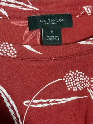 Ann Taylor Factory Burgundy Tee with White Pineapple Print thumbnail 2