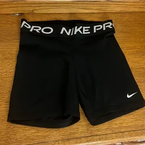Nike Pro Spandex thumbnail 1