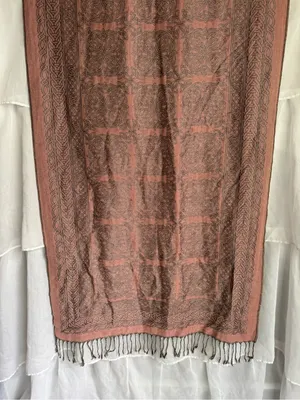 Celtic Pashmina Scarf Pink thumbnail 5