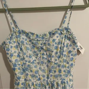 NEW Altar’d State Blue Floral Mini Dress Size Medium NWT thumbnail 6