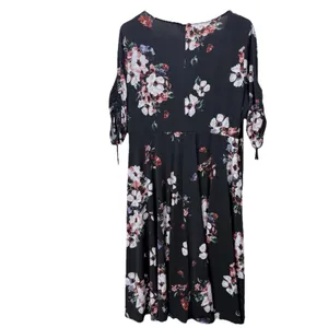 Torrid Pink Floral Studio Knit Short Tie Sleeve‎ V Neck Dress Size 1X thumbnail 7