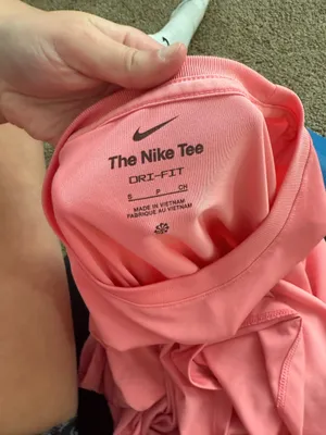 Nike Dri-Fit Women’s Top thumbnail 3
