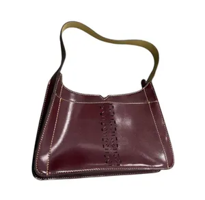 Elegant burgundy leather shoulder bag Red thumbnail 1