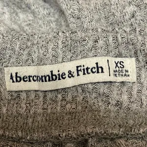 Abercrombie & Fitch Women's Gray Ribbed Tapered Lounge Joggers Sweatpants Sz XS thumbnail 4