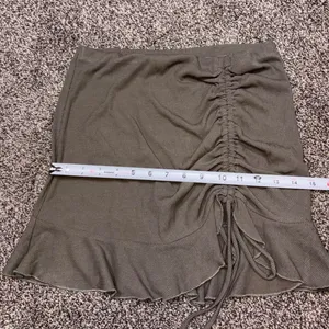 Boutique Illa Green Mini Skirt With Ties Size S thumbnail 5