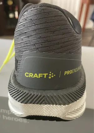 Craft Pro Endurance Distance Women’s Size 9 Grey and yellow Running Shoes thumbnail 5