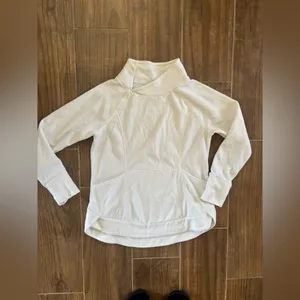 St‎ John's Bay Fleece Pullover Size M White Funnel Neck Thumbhole Sweatshirt thumbnail 6