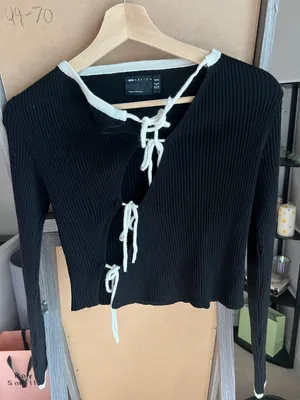 Black And White Tie Front Top thumbnail 2
