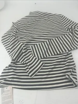 Women’s Striped Long-Sleeve Tee - Black & White thumbnail 15