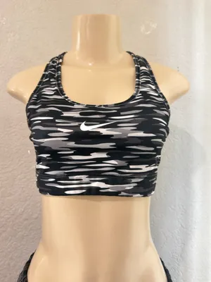 Nike Dri-FIT Camouflage Sports Bra Size M - Black/Gray Athletic Workout Crop Top thumbnail 3