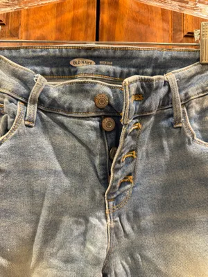 Old Navy Rockstar Super Skinny Distressed Jeans thumbnail 5