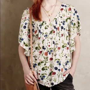 Anthropologie MAEVE Maya Floral Fluttered Top Blouse Strawberry Fruit Berries 2‎ thumbnail 4