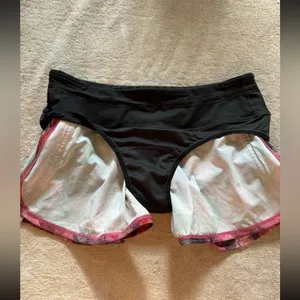 Lululemon Women’s Run Time ‎ Pink purple Floral Size 6 thumbnail 4