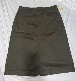 St. John's Bay Women's Size 12 Olive Green Utility Midi Skirt with Pockets NWT thumbnail 1