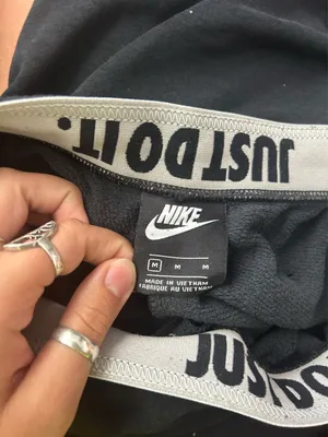 Nike Joggers thumbnail 3