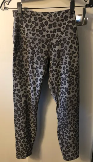 Lululemon Leggings thumbnail 1