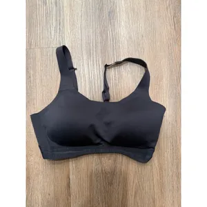Lululemon Black Adjustable Strap Sports Bra Molded Cup Hook Eye Closure Womens thumbnail 2