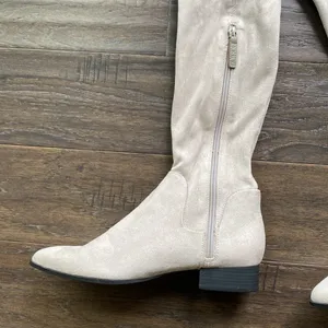 DKNY Over-the-Knee Boots Womens Sz 8 Grey Faux Suede Pointed Toe thumbnail 4