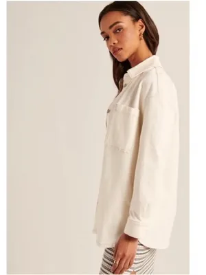Abercrombie Women's Denim Shirt Jacket in Cream/Off-White thumbnail 4