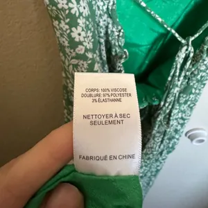 ASTR THE LABEL Amalea‎ Floral Midi Dress Size Small in green thumbnail 8