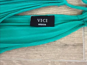 Vici Maxi Dress - Elegant Women's Evening Gown thumbnail 2