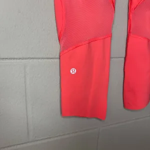 Lululemon On Pace Crop *21" in Glossy Women’s Size 6 Athletic Leggings thumbnail 9