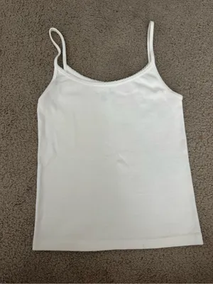 Brandy Melville lace trim scoop neck cami tank thumbnail 3